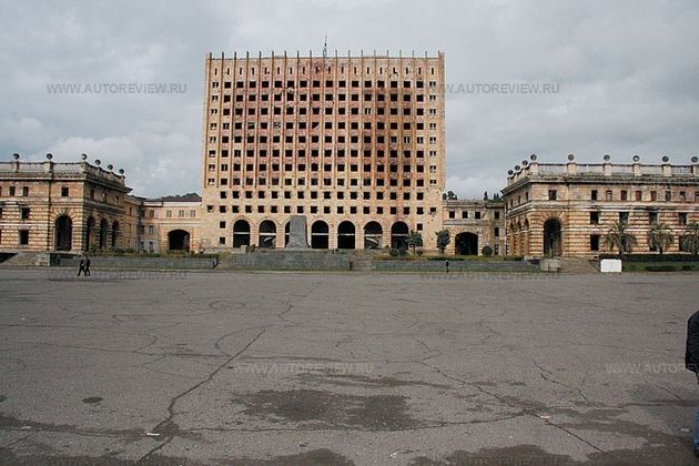 Дом правительства. Вернее, то, что от него осталось