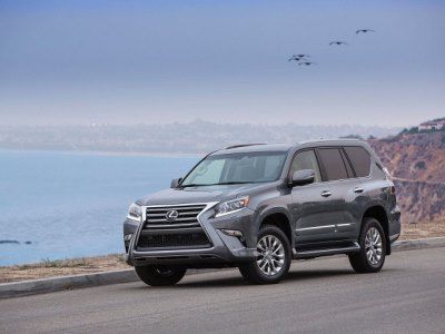 Lexus обновил внедорожник GX
