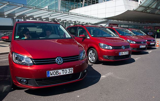 После рестайлинга облик Volkswagen Touran стал гораздо агрессивнее, а значит и актуальнее