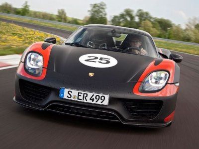 Porsche готовит четырехдверный вариант суперкара 918 Spyder