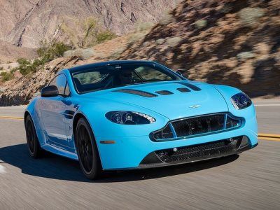 Aston Martin не намерен выпускать гибриды