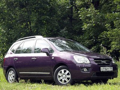 Kia Carens: отличный семьянин