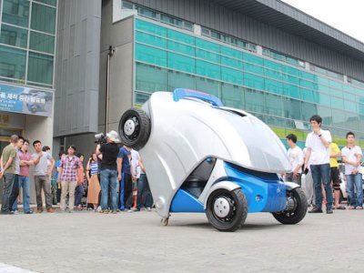 Корейцы научили электромобиль складываться