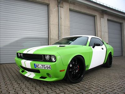 Тюнеры CCG расточили Challenger SRT-8 до 7 литров