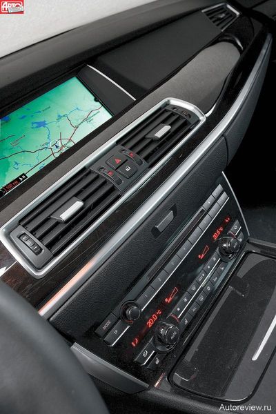 С климат-контролем BMW у водителя полное взаимопонимание