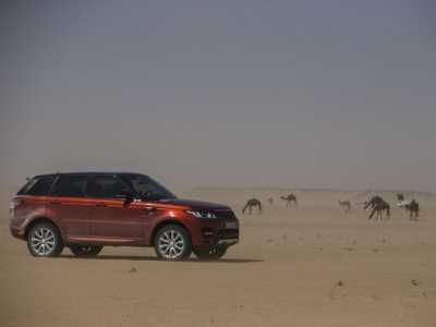 Range Rover Sport пересек пустыню за рекордное время