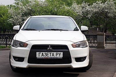 Mitsubishi Lancer Sportback. Фото Кирилла Лебедева с сайта 