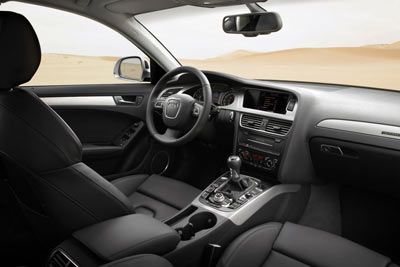 Audi A4 allroad.  Фото Audi