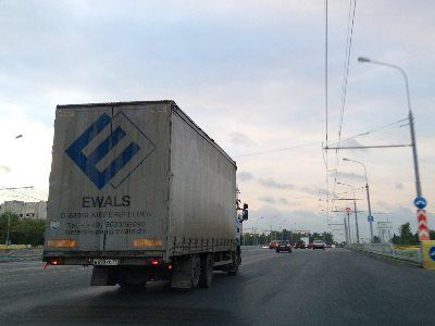 За нарушение правил въезда на МКАД выписали почти 1000 штрафов